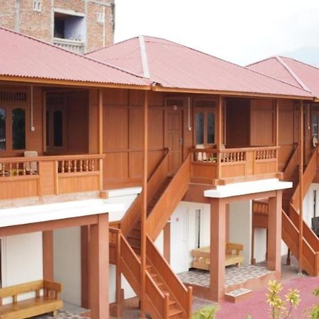 Granada Inn Palu Exterior foto