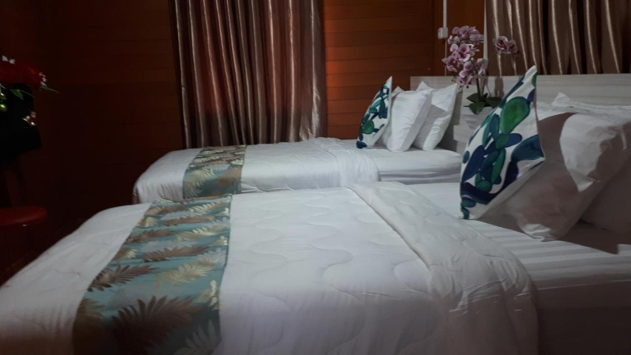 Granada Inn Palu Exterior foto