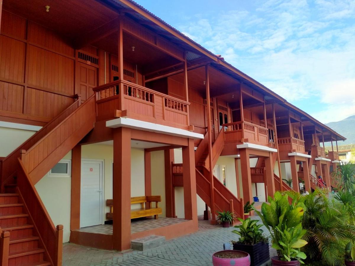 Granada Inn Palu Exterior foto
