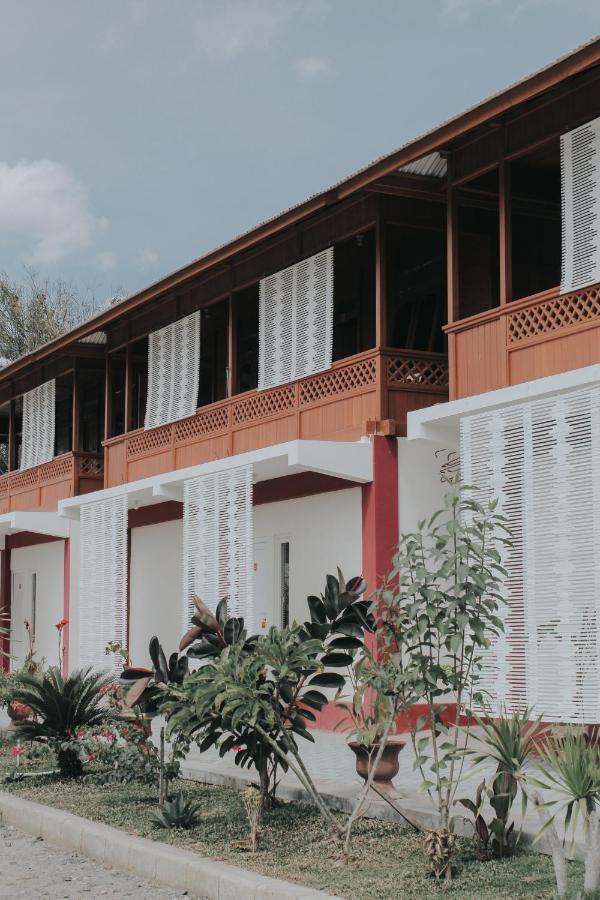 Granada Inn Palu Exterior foto