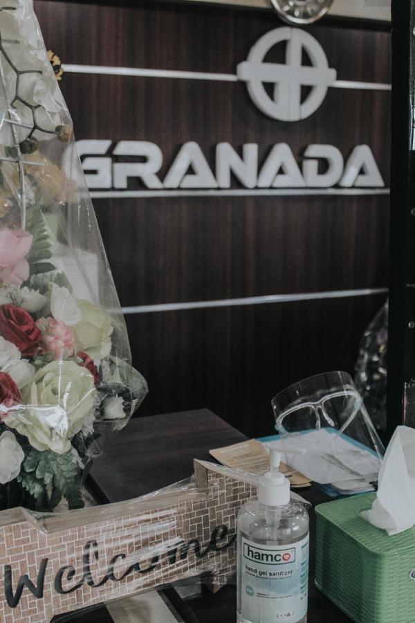 Granada Inn Palu Exterior foto