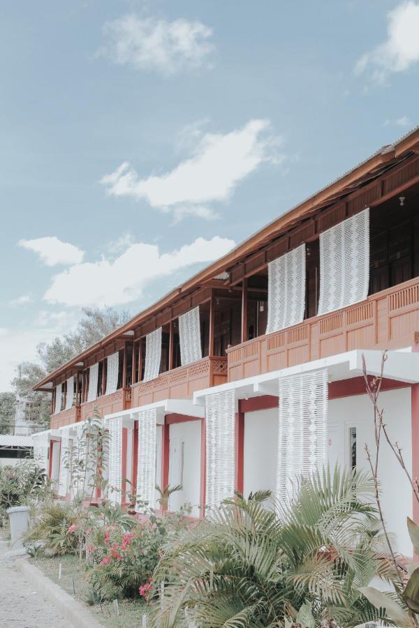 Granada Inn Palu Exterior foto