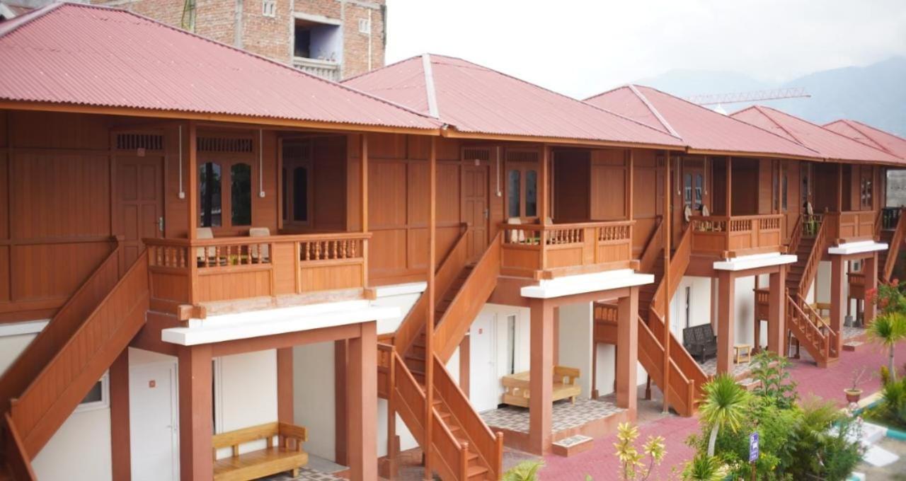 Granada Inn Palu Exterior foto